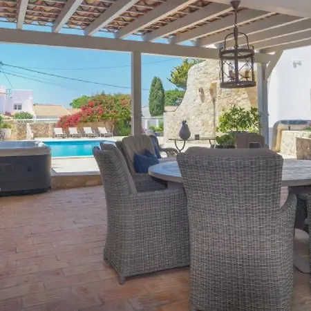 Apartment Beautifully Renovated Casa With Swimming Pool Albufeira
